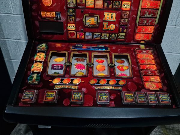 Monopoly Road to Richies £250 Jackpot Club Fruit Machine
