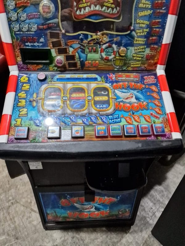 Off the Hook £100 Jackpot Pub Fruit Machine
